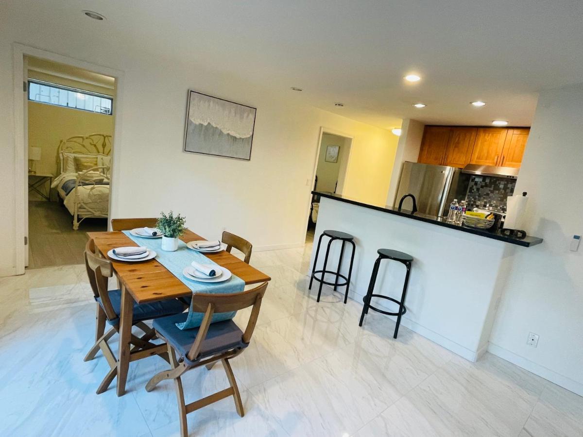 Adorable 2-Bedroom Basement In Vancouver Kültér fotó